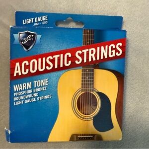 First Act Acoustic Strings Lite Gauge Warm Tone Phosphor Bronze Roundwound‎ New